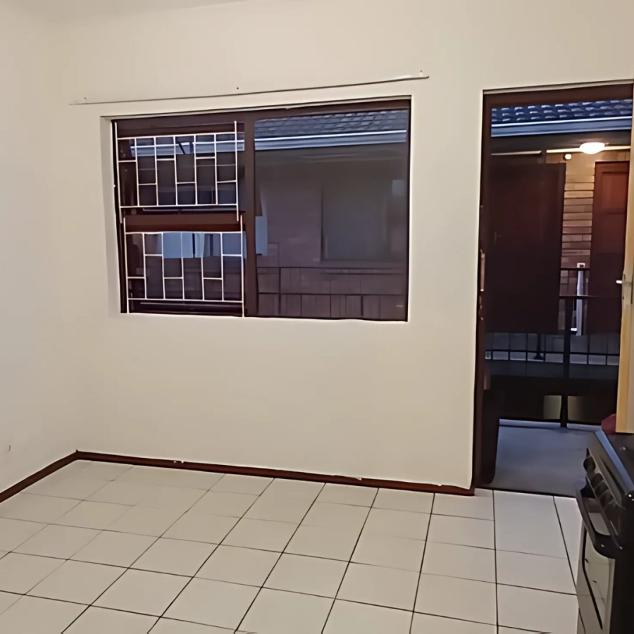 1 Bedroom Property for Sale in Protea Heights Western Cape